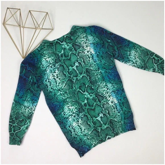 Aqua Python Print Sweater - Picture 5 of 6